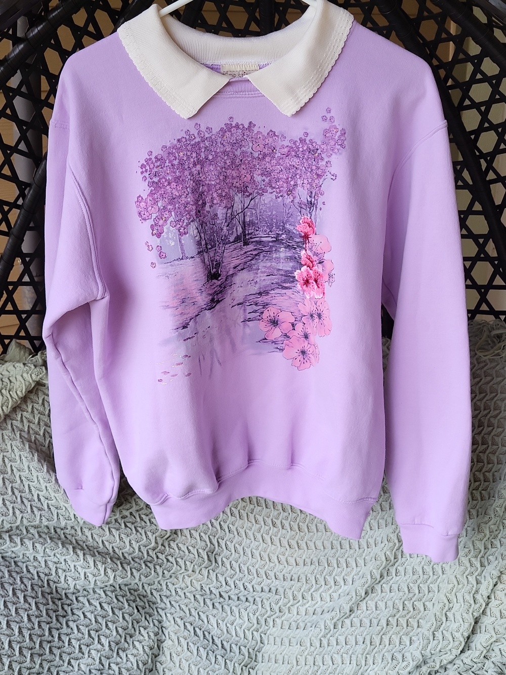 🌸 Vintage Cherry Blossom Collared Sweatshirt - Light Purple - Picture 2 of 11